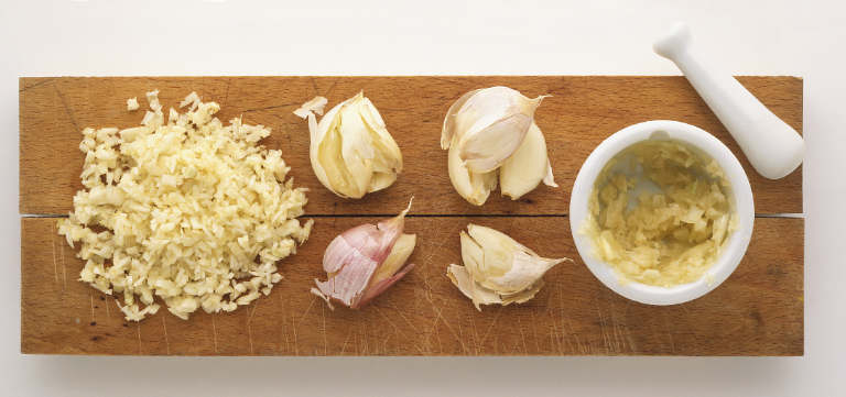 Garlic chopping mincing tips