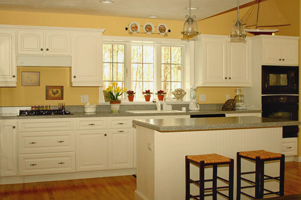 How to Remodel a Cape Cod Kitchen
