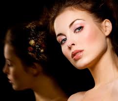 Look Gorgeous With Airbrush Makeup