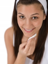 Fight Acne with Natural Weapons