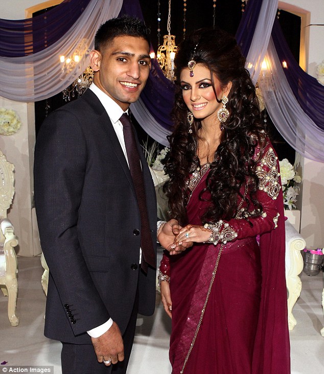 Amir kHan engagement with faryal makhdom