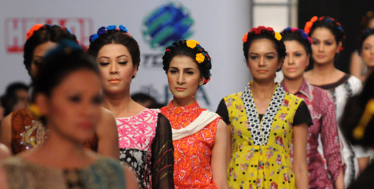 Showcase Fashion Show Karachi