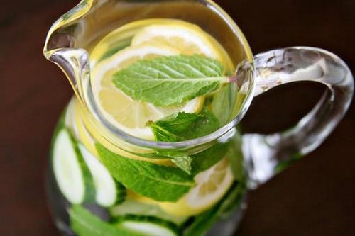 Lemon, Mint and Cucumber – The Delicious Detox