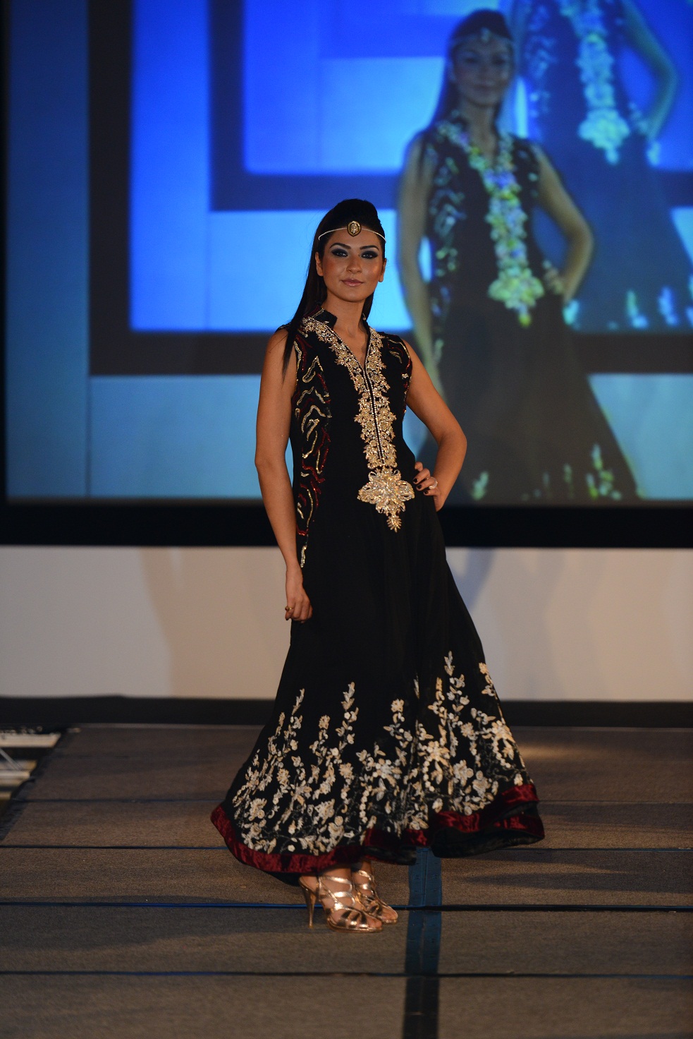Farhan ambreen fashi9on show